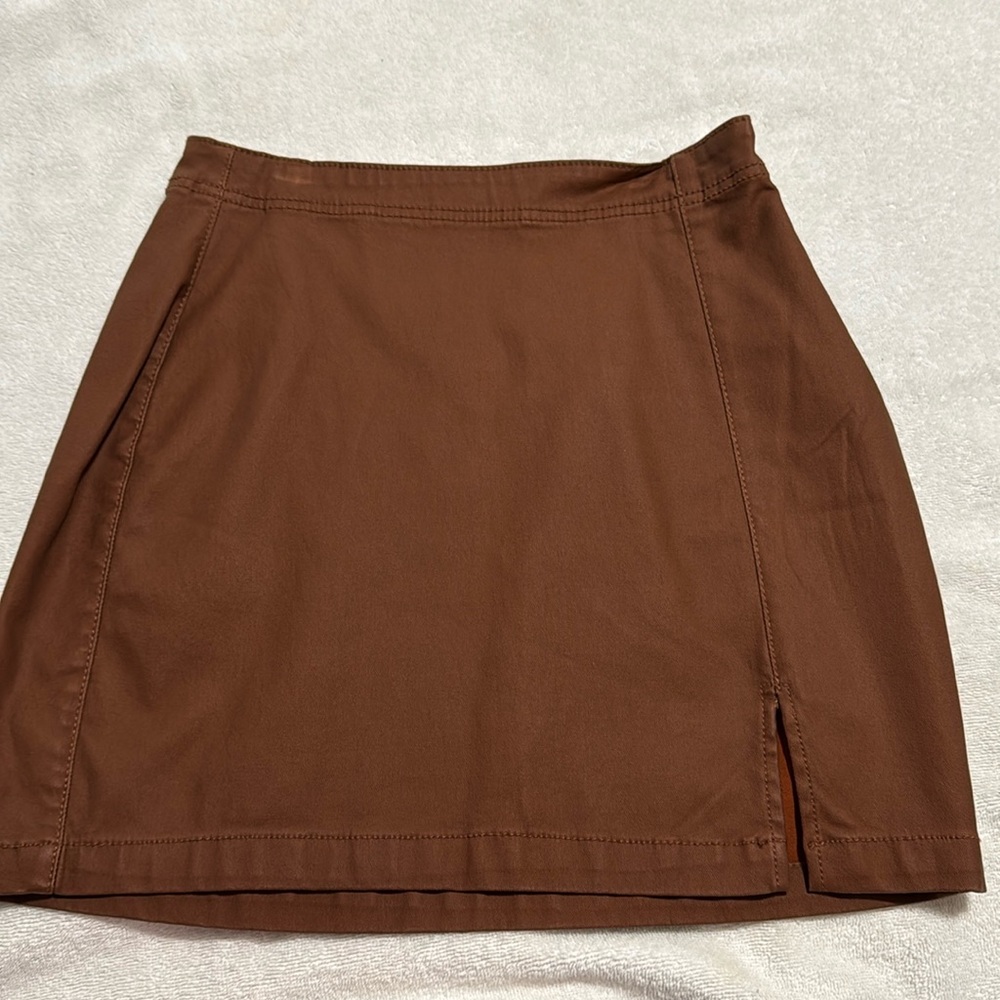 Brown skirt